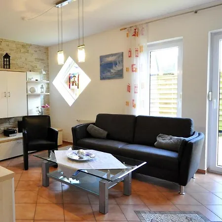 Ferienhaus Wattje Am Yachthafen 102 E * Harlesiel