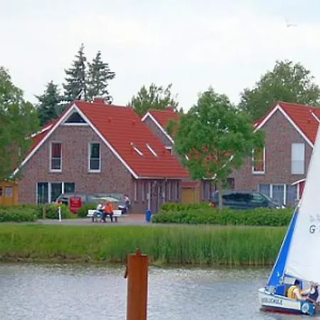Ferienhaus Wattje Am Yachthafen 102 E * Harlesiel